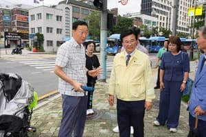 종로구, 10월까지 골목길 스마트 보안등 60곳 확충…야간 보행 안전 높인다