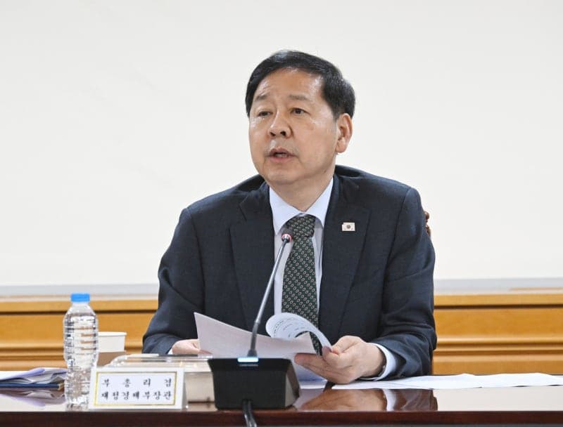 재정경제부, 바가지요금 근절 등 적극행정 우수공무원 14명 선정