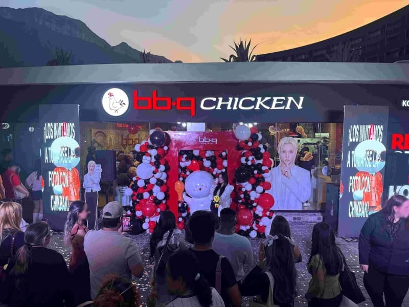 "멕시코 홀린 K치킨" BBQ, 진출 한 달 만에 몬테레이 2호점 오픈