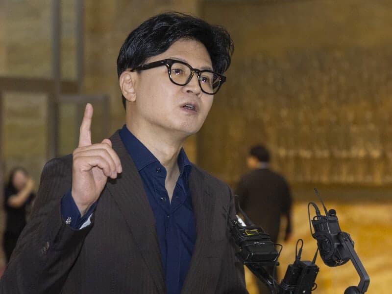 한동훈 "김승원·최재성 등 '민주당 오빠들', 신약 로비 브로커와 거액 수익 인지"