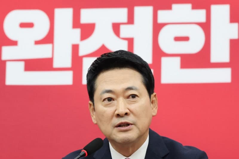 장동혁 '이재명 정권 좌향좌 폭주 끝은 몰락'…개각 전면 철회 촉구