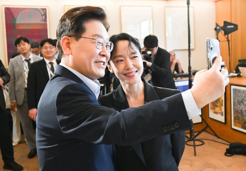 이재명 대통령 "한국 영화 사다리 끊겼다"…민간 투자 세제 혜택 검토 지시