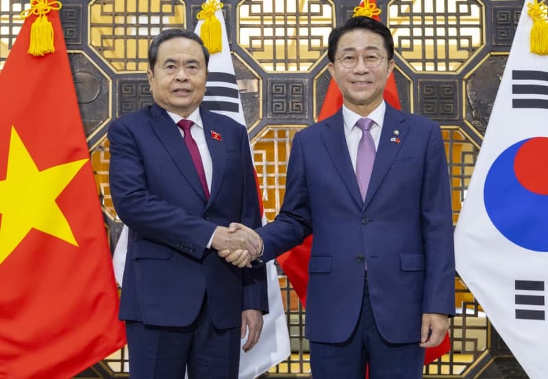 조정식 국회의장, 쩐 타잉 먼 베트남 의장과 회담…의회 교류 및 APEC 협력 논의