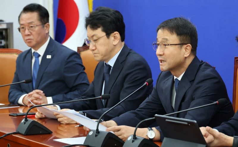 김승원·용혜인 장관 후보자 의혹 확산… 청와대 "청문회 거쳐야" 정면 돌파