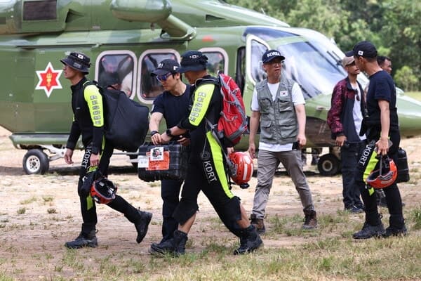 네팔 실종 한국인 9명 찾는다…구호대, 파워하우스 첫 도보 수색 돌입