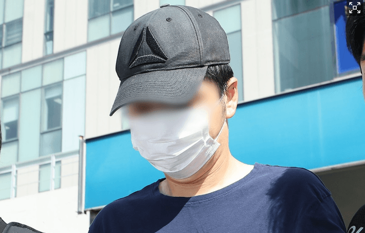 이혼소송 아내 찾아가 살해한 30대 공무원, 보복살인 혐의로 구속 송치