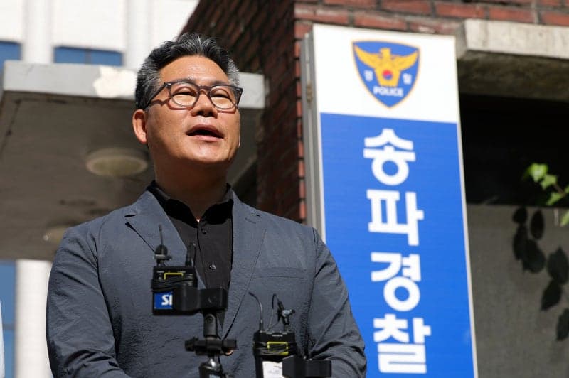 백해룡 경정, 임은정 지검장 고소…'수사 방해' 주장하며 경찰 조사 출석