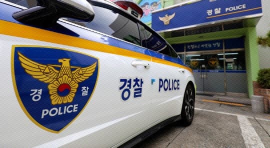 대전 안영동 정육점 승용차 돌진…60대 운전자 "브레이크 안 들었다"