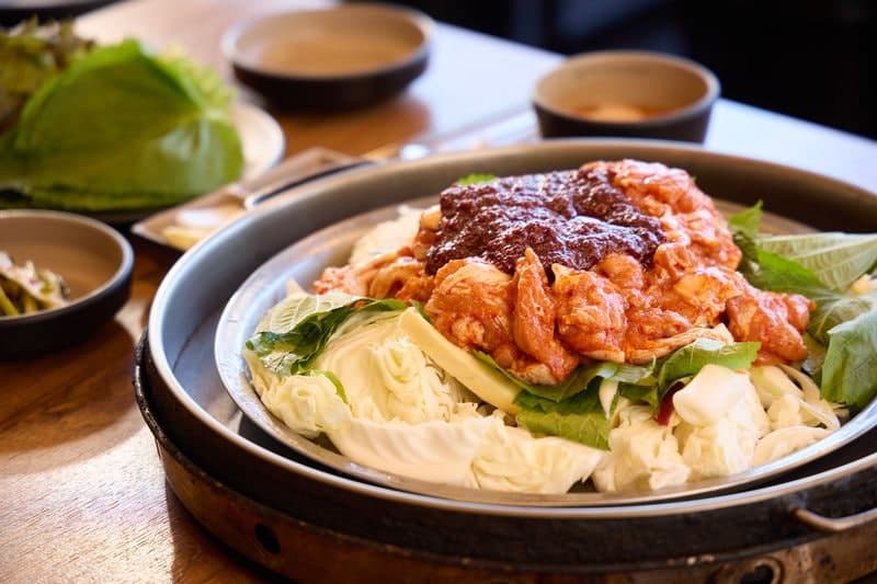 춘천 닭갈비, 이제 먹으러 말고 여행하러 간다…'2026 춘천 K-치킨벨트' 출시