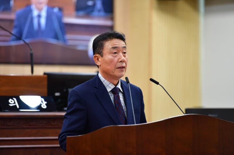 청주시의회 "공군사관학교 이전 시 성무비행장 동반 이전하라"
