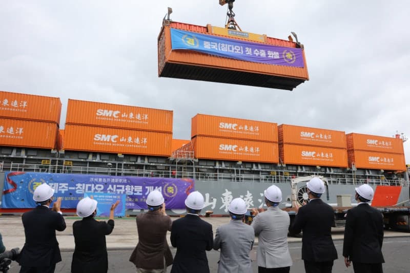 제주-칭다오 화물항로 손실 책임론 확산…오영훈 전 지사 구상권 청구 추진
