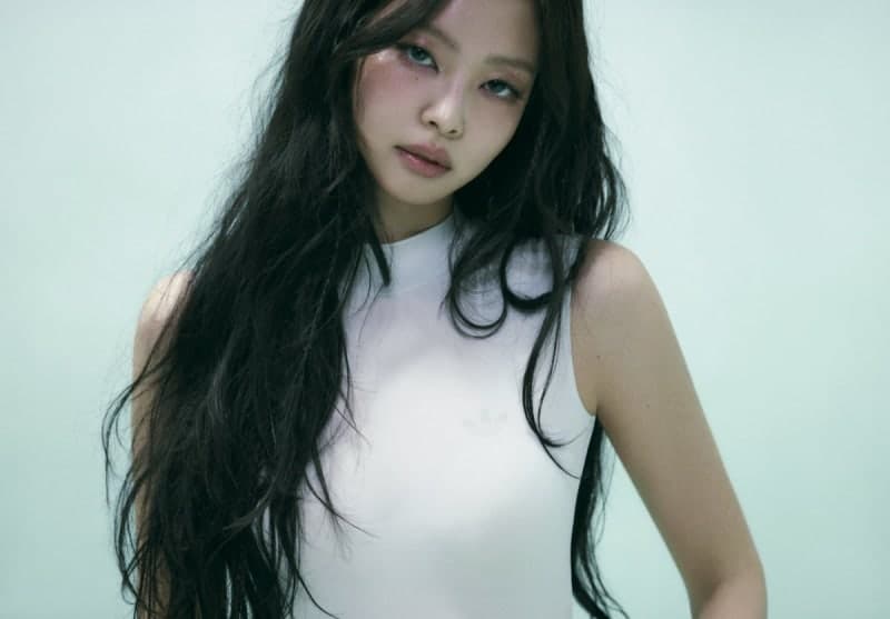 제니, 아디다스 콜라보에 불똥…정치적 논란으로 불매운동 확산