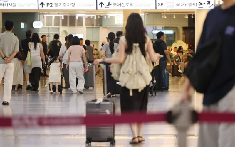 제주 면세점서 휴대전화 훔친 20대 중국인…'지인 것인 줄 알았다'