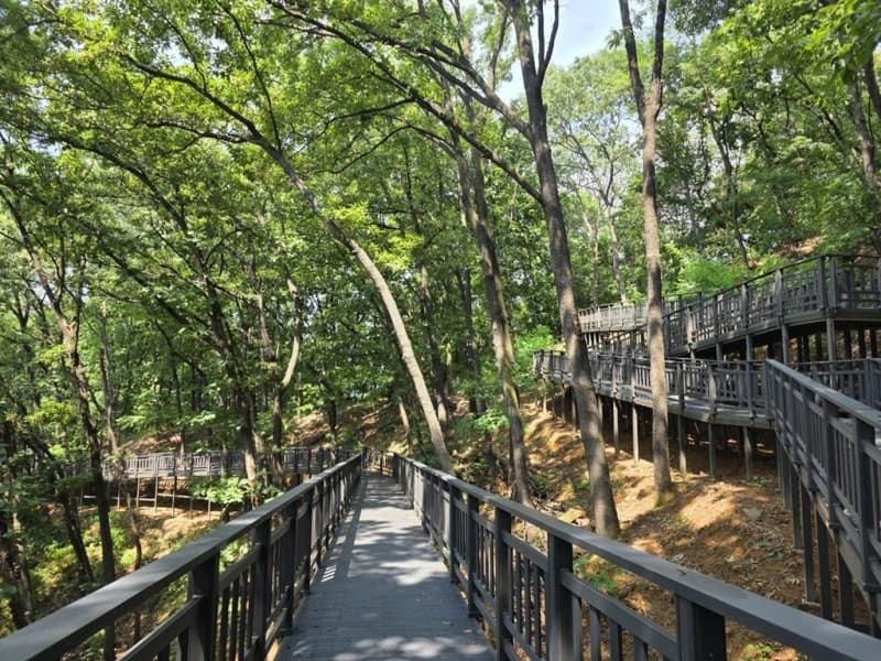 의정부 추동 숲정원 ‘무장애행복길’ 2.7km 완성…18일 전면 개방