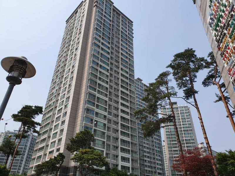 강남3구 일제히 하락세…서울 아파트값은 83주 연속 상승