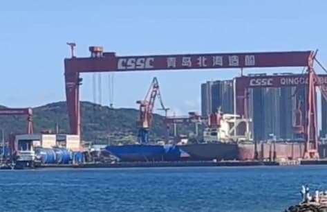 중국 칭다오 조선소 화물선 화재로 중대한 인명피해 발생