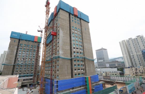 LH 임대주택 3만 8천여 가구 반년 넘게 '텅텅'…634억 손실 발생