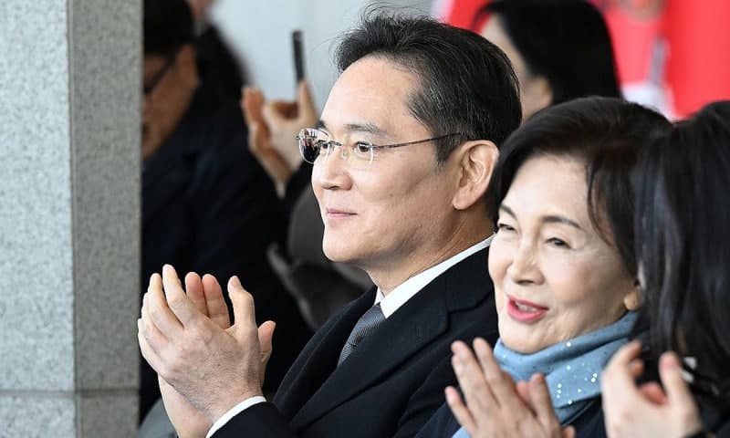 이재용 삼성전자 회장, 모친 홍라희 보유 지분 1.9조 원 매수