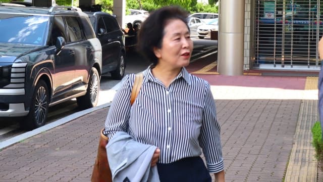 김영선 전 의원, 불법 정치자금 수수 혐의로 징역형 집행유예 선고