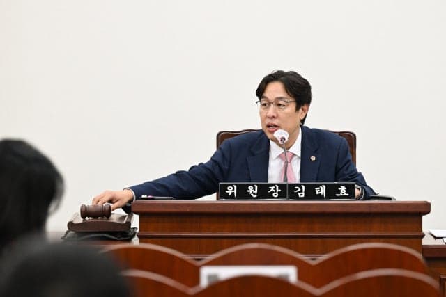 부산시 조직개편안 극적 타결…전남광주통합시는 갈등으로 표류