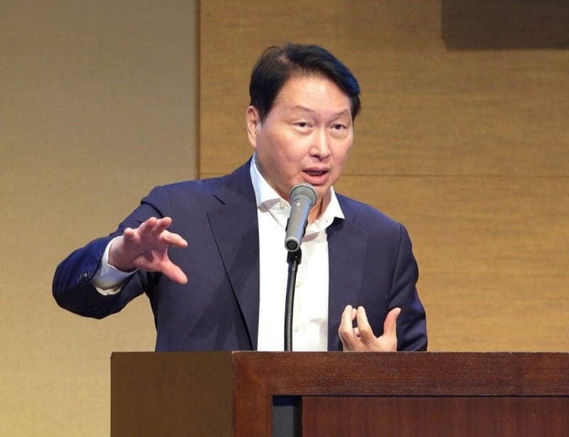 최태원 SK 회장, 7조 규모 AI 데이터센터 등 울산 현장 경영 점검