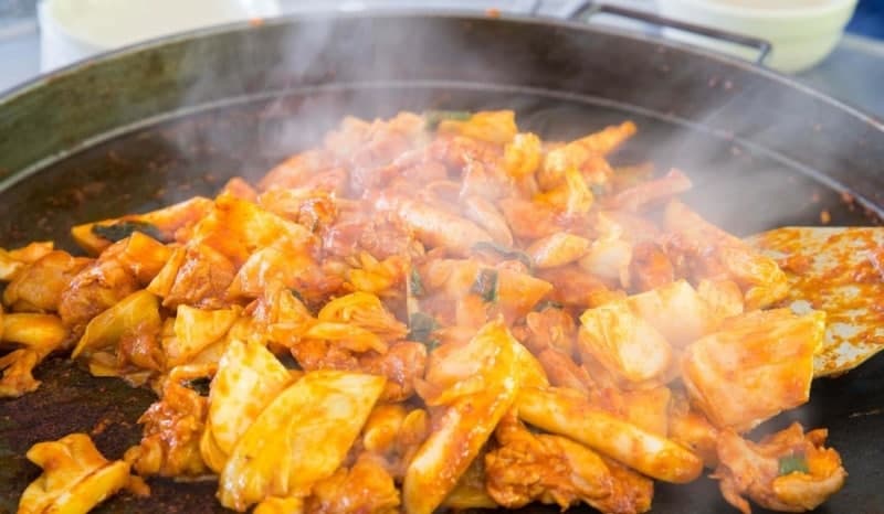 춘천 닭갈비와 떠나는 특별한 미식 여행, ‘2026 춘천 K 치킨벨트’ 출시