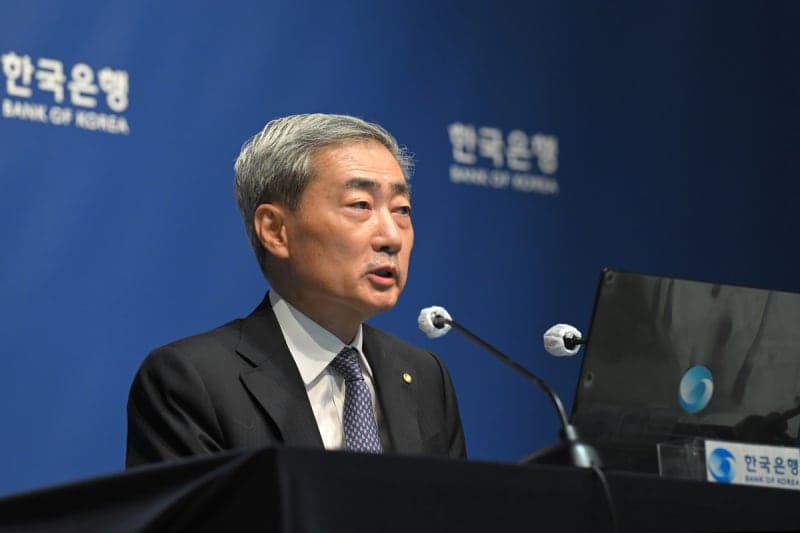 한국은행 "명목 성장률 급등에 물가·집값 자극…추가 금리인상 열어뒀다"