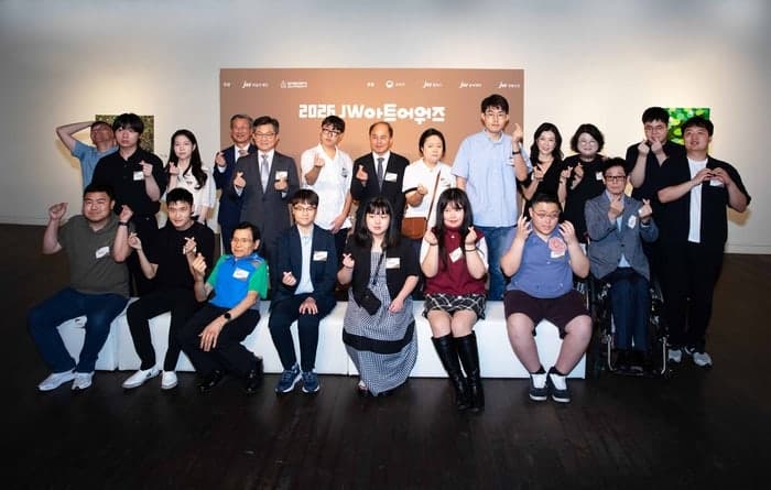 JW이종호재단, 제12회 JW아트어워즈 시상식 개최…대상에 손우진 작가
