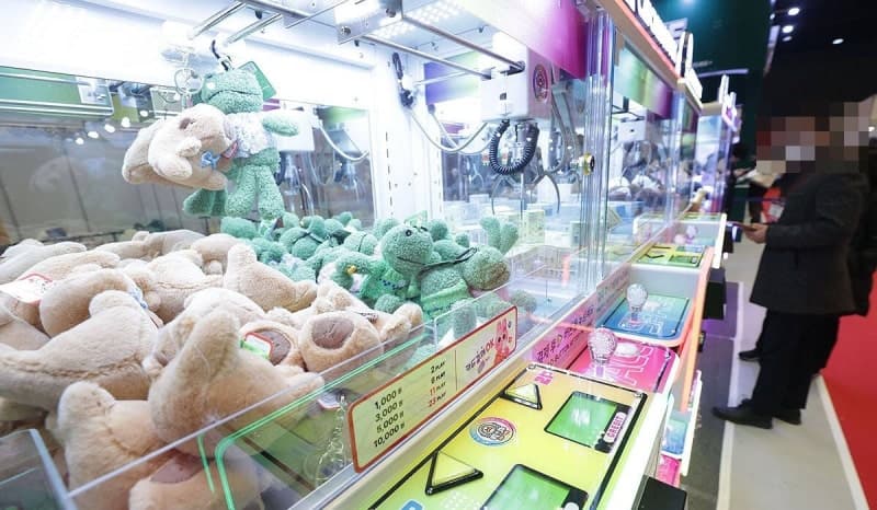 무인 인형뽑기방 경품 60%서 유해물질 검출…기준치 최대 347배 초과