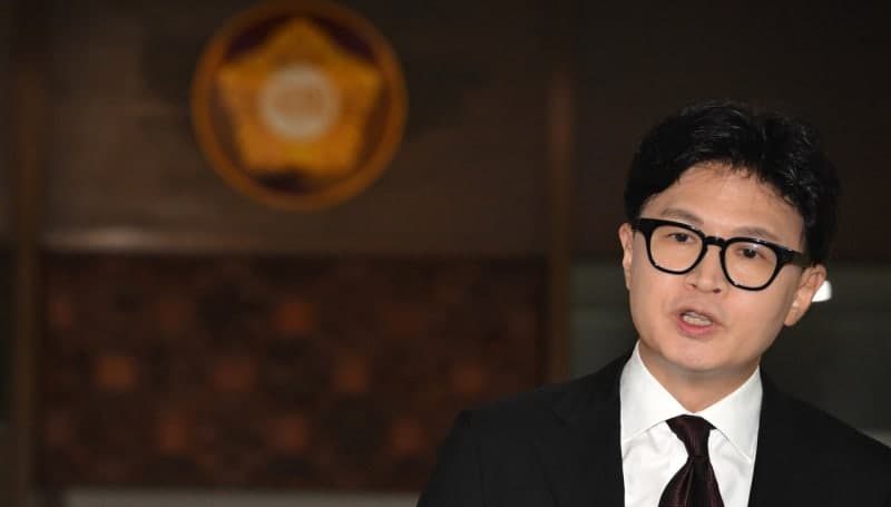 민주당 "한동훈에 딱 맞는 자리는 경찰청 조사실…자료 출처 밝혀라"