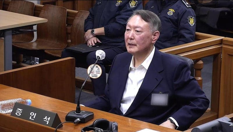 윤석열 전 대통령, 위증 혐의 항소심 선고와 계엄 정당화 재판 16일 동시 진행