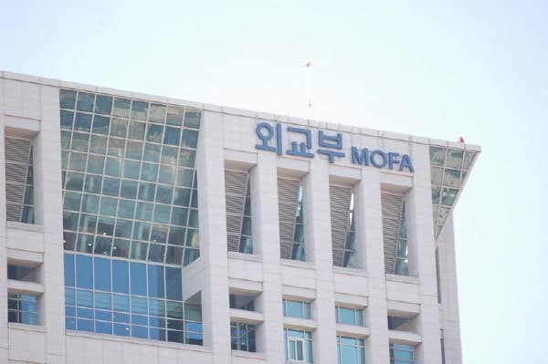 정부, 북핵·대미 외교 예산 20% 삭감…정상외교 비용은 125% 대폭 증액
