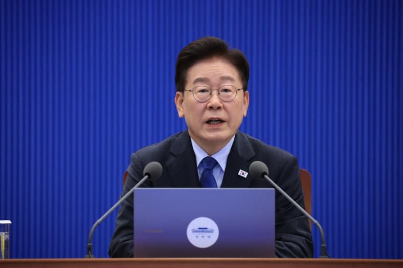 이재명 "개혁의 이름으로 개혁 방해 말라"… 범여권 강경파와 정면충돌
