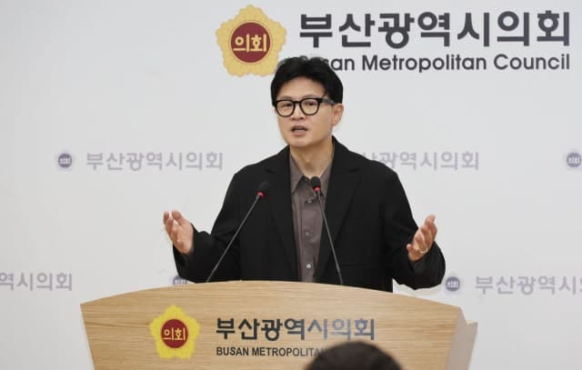 용혜인 사퇴로 김승원에 쏠린 청문 정국…신약 청탁 의혹에 검경 신경전