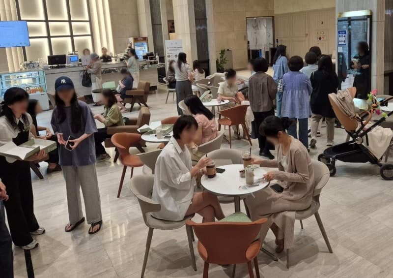제너시스BBQ '아이캔리부트', 프리미엄 주거단지 F&B 서비스 본격 확대