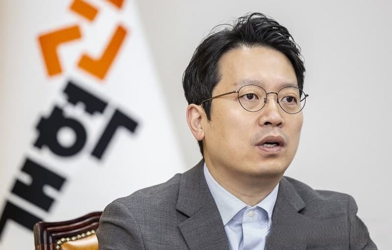 개혁신당 첫 비대위원장에 이기인 선임…지도부 공백 수습 착수
