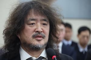 김어준의 '지지율 2자' 전망에 찐명계 반발… "저주인가 걱정인가"