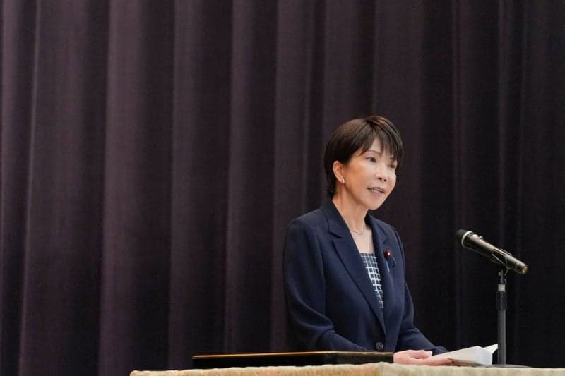 다카이치 정권, 식료품 소비세 8%→1% 인하…2027년부터 2년간 시행