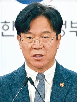정부, 메가특구 노동특례 도입 위한 ‘원포인트 사회적 대화’ 공식 제안