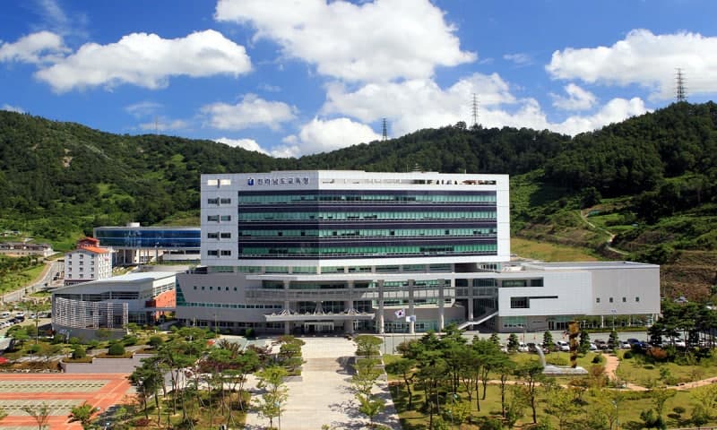 방치된 폐교의 화려한 변신…지역 활력 거점으로 재탄생