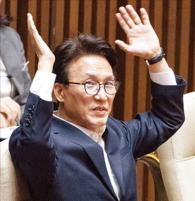 여권 강경파 반발에 흔들리는 김지용 중수청장 후보자, 청와대 추가 검증 착수