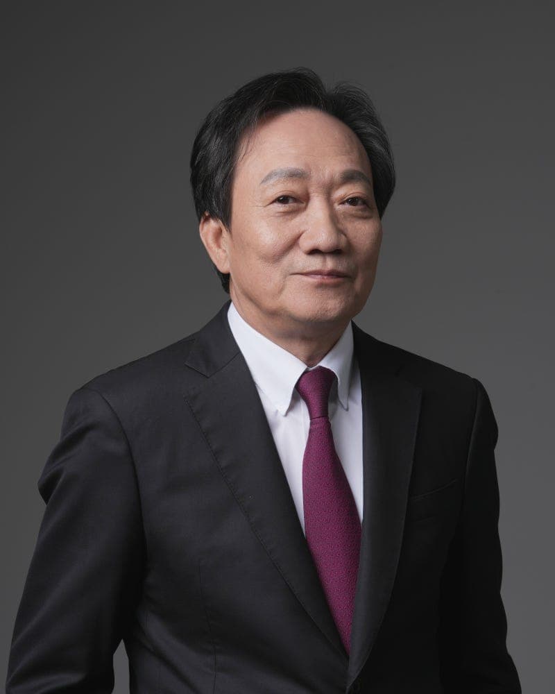 제8대 동반성장위원장에 장인화 부산상의 명예회장 선임