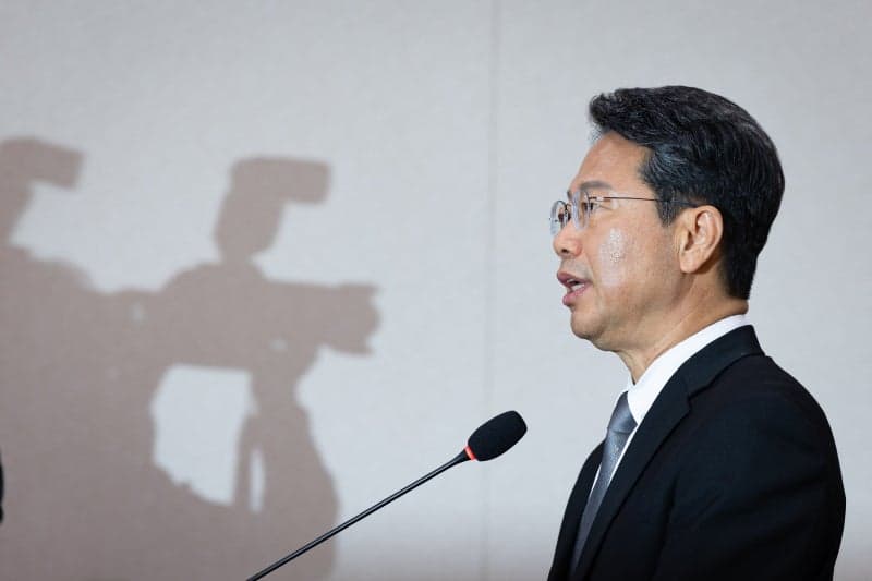 김승원, ‘신약 청탁’ 의혹에 “쪼개기 기소 결과물” 반발… 한동훈 “법 몰라”