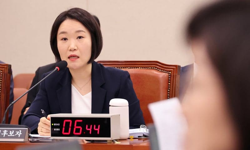 이소영 중기부 장관 후보자, '기후솔루션' 청탁 입법 및 하청 국감 의혹 공방
