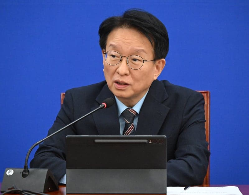 민주당, 토지거래허가구역 실거주 의무 유예 내년까지 연장 제안