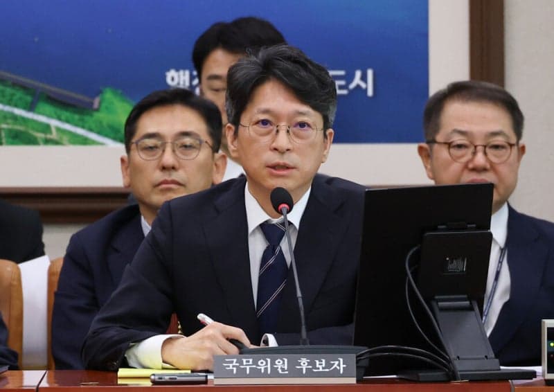홍지선 국토장관 후보자 청문회, 자료 제출·부동산 의혹 놓고 여야 격돌