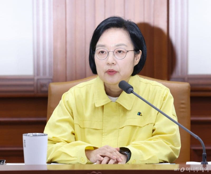 한성숙 총리 "고도화되는 신종 테러 선제 대응…테러방지법 개정 추진"
