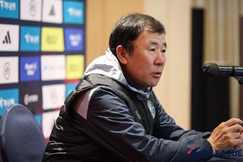 프로축구 입단 뒷돈 수수 혐의 안산그리너스 전 감독·대표 항소심도 실형