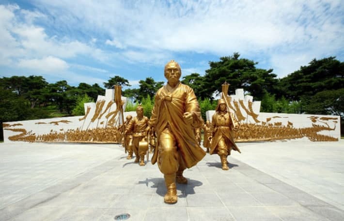 전주시의회, 재정난 이유로 추경 53억 삭감…동학 유족수당도 전액 제외