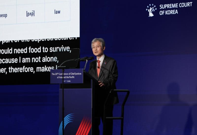 조희대 대법원장 "어떤 도전에도 사법권 독립 반드시 지켜져야"